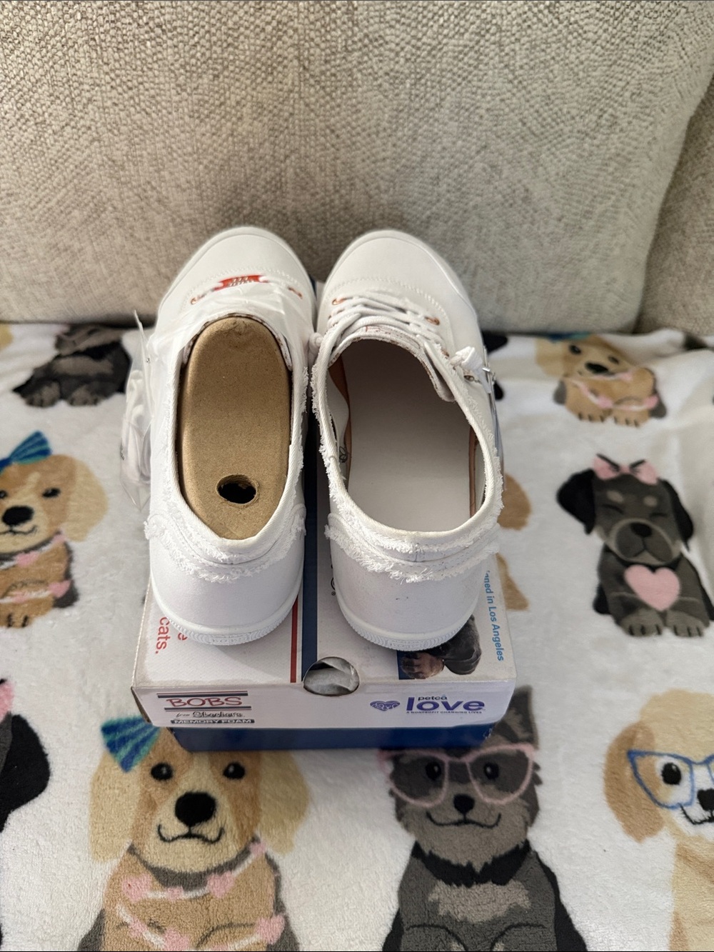 Skechers White BOBS Vegan Memory Foam Low-Top Sneakers - Picture 4 of 5